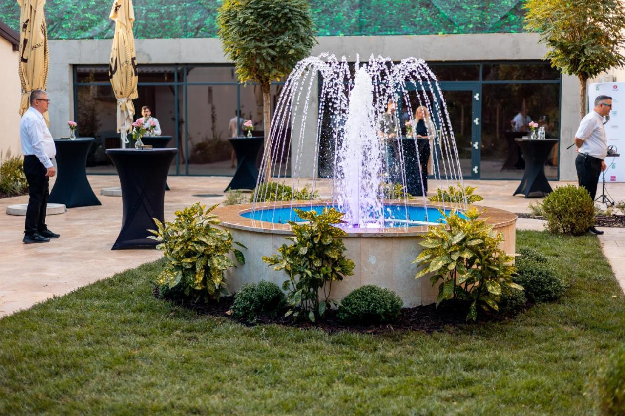 La Boheme Corbeanca - Partener Therme Ostratu Extérieur photo